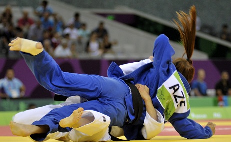 Azerbaijani judoka advances to semifinals at Baku 2015